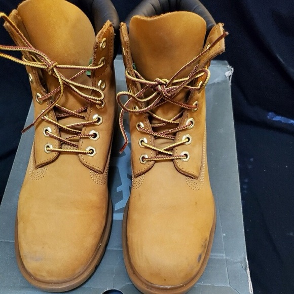 Men’s 7.5 Timberland Boots - Picture 2 of 6